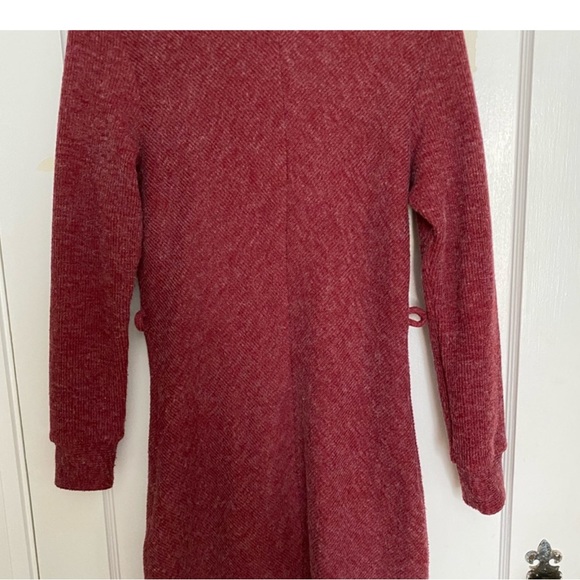 Dynamite Magenta sweater dress - Picture 4 of 5